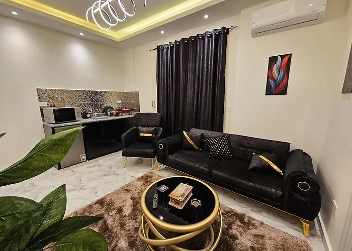 Dhb Stays Stylish 1Br In Central Cairo 63B